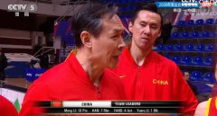 最后5.7秒还进攻，中国女篮表现满分，15年前男篮曾血洗韩国44分