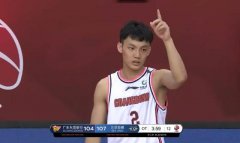 CBA京粤大战：全场最矮的00后徐杰，为何能多次抢下进攻篮板？