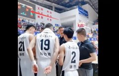 新赛季临近，杜锋带领广东男篮野球场捞金，这种挣钱方法会受到篮协处罚？